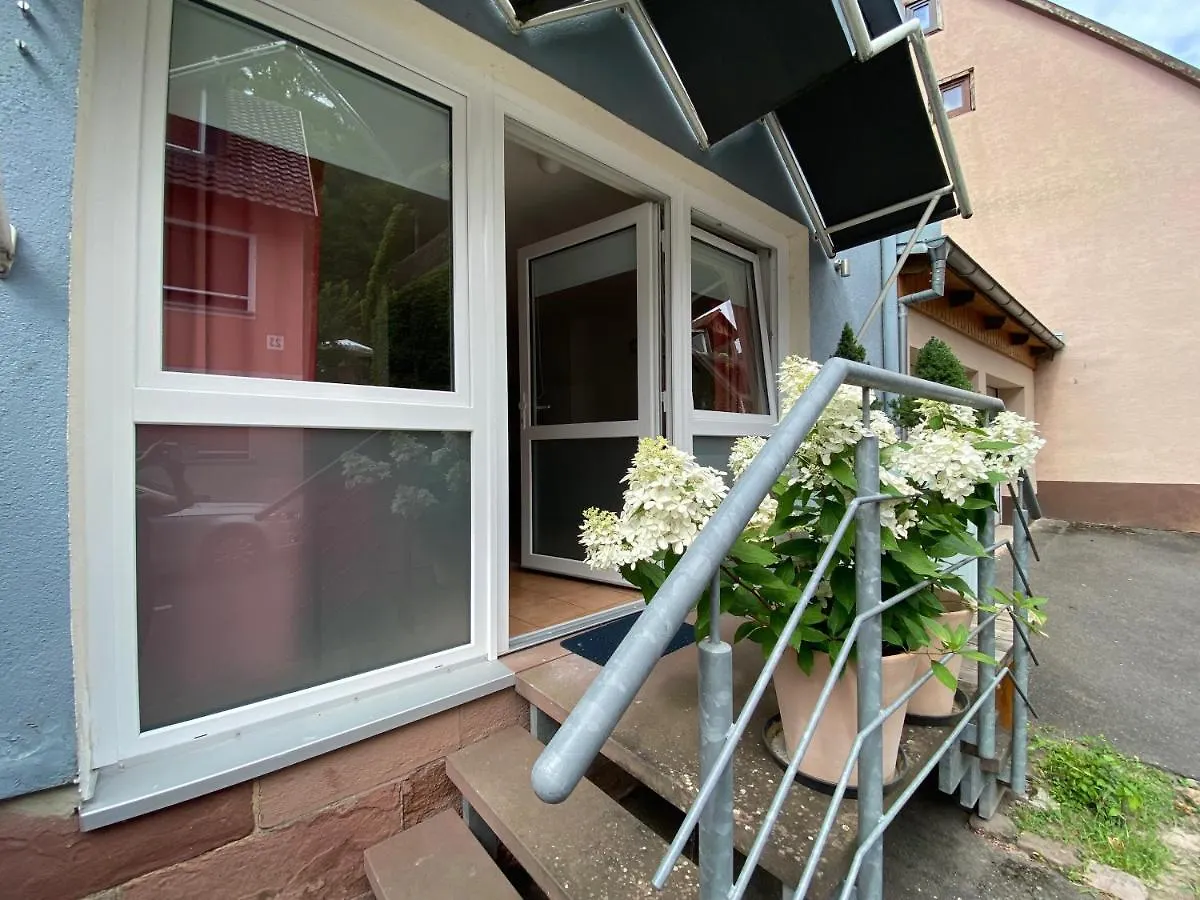 Wunderschoenes Studio Fuer Bis Zu 2 Personen Homburg Apartman