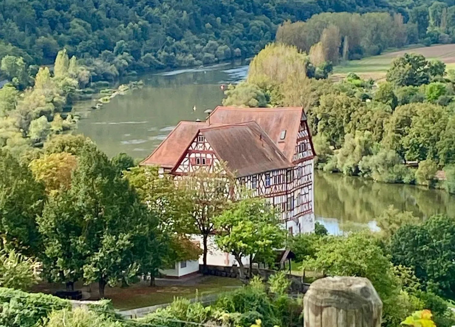 Wunderschoenes Studio Fuer Bis Zu 2 Personen Homburg